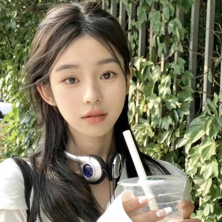 我猜你离不开我